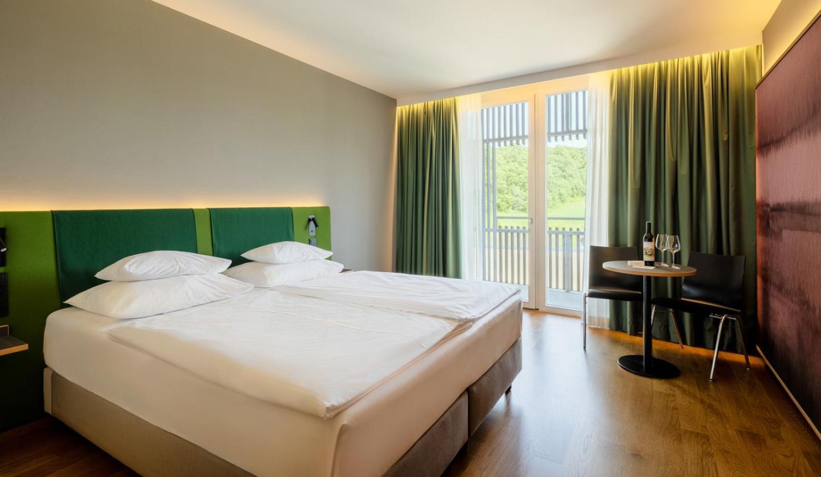 LOISIUM Wine&Spa Resort Südsteiermark Ehrenhausen Exterior foto