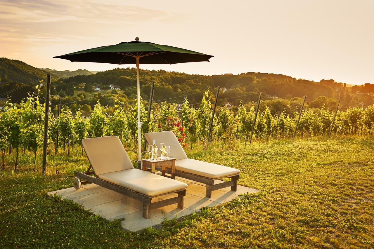 LOISIUM Wine&Spa Resort Südsteiermark Ehrenhausen Exterior foto